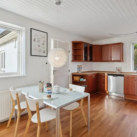 Beautiful In Krus With House Sea View